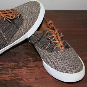 G.H.Bass&Co Tennis Shoes